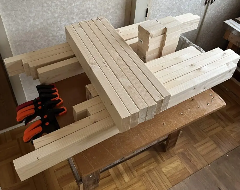 簡単2x4作業台をDIY 図面と組み立て方法を解説 – ヒヨコの