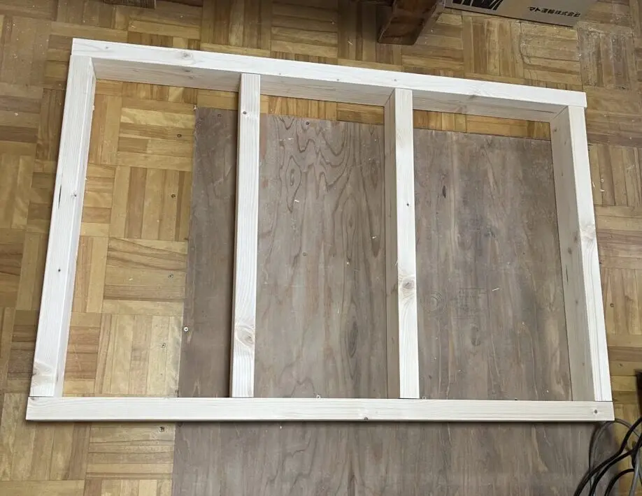 簡単2x4作業台をDIY 図面と組み立て方法を解説 – ヒヨコの
