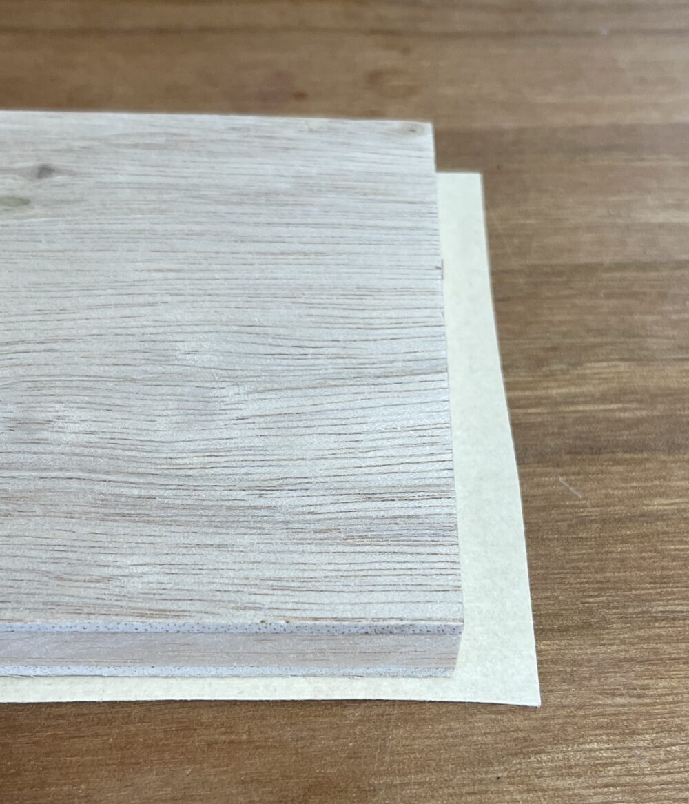 突板のカットは基材よりちょっと大きくする