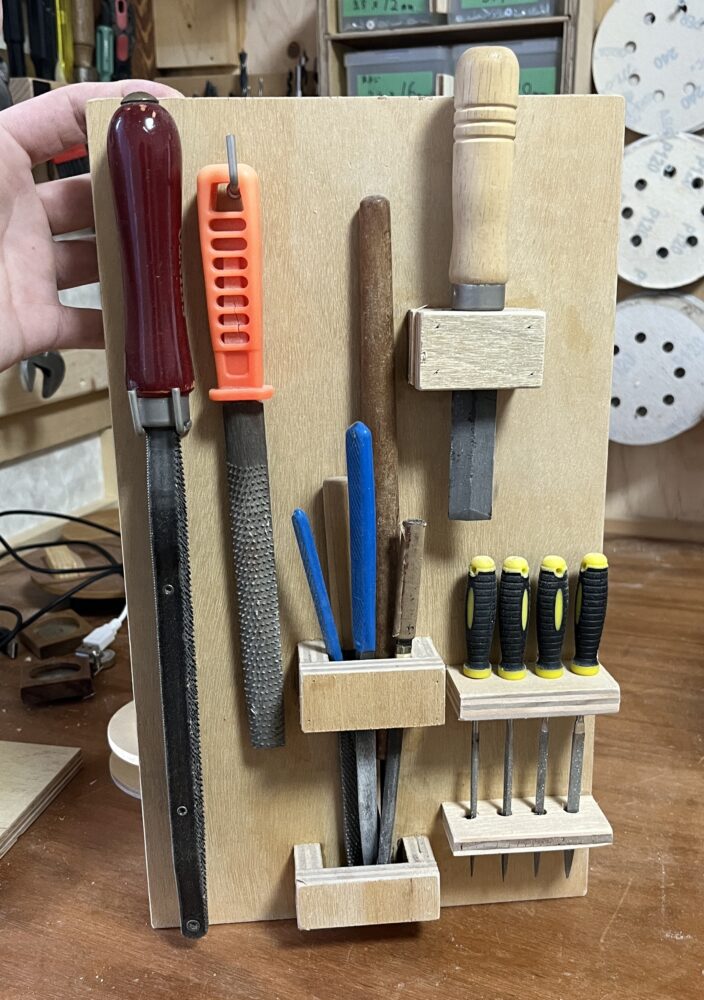 ピン釘打機を使って収納を作った