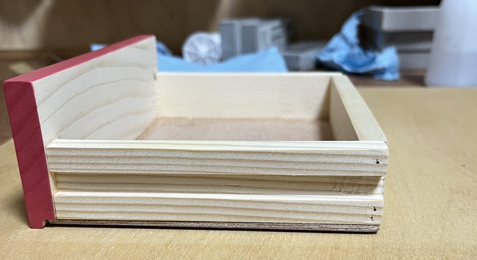 DIYで作ったアクセサリートレイの引き出し